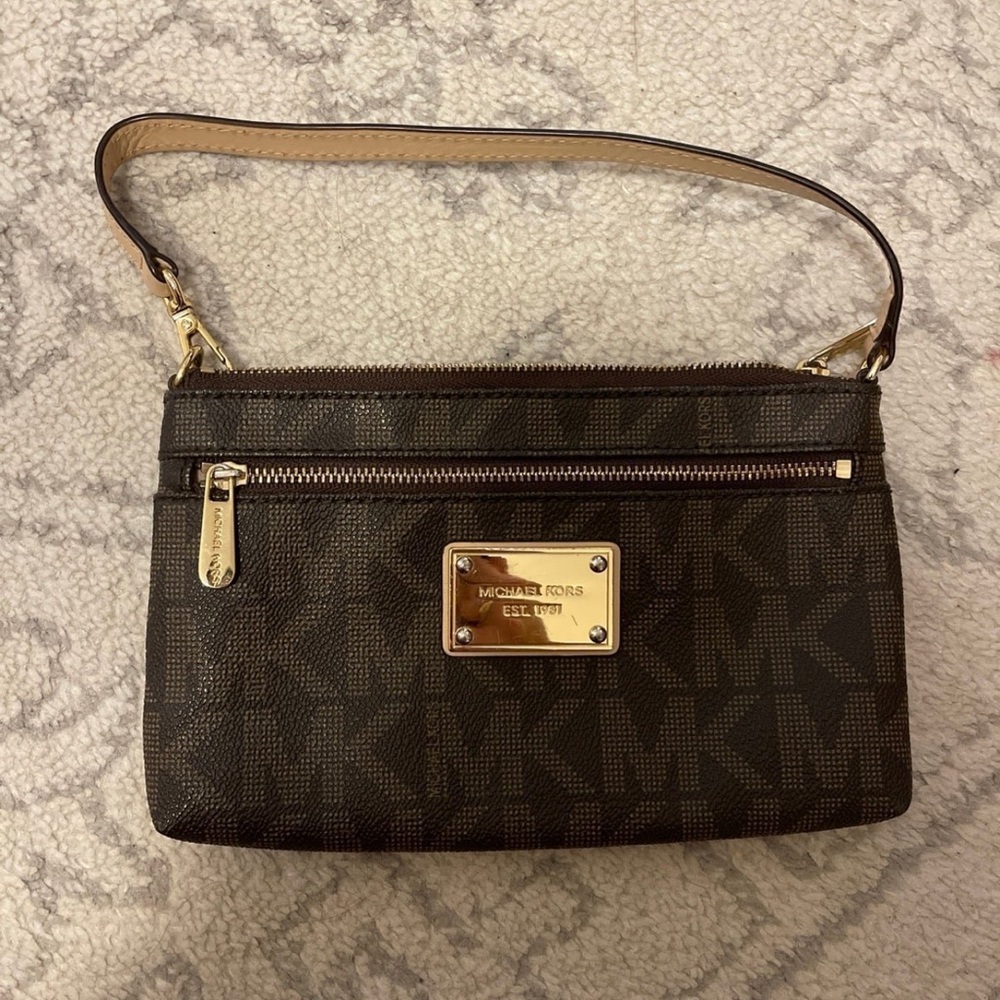 Michael kors purse